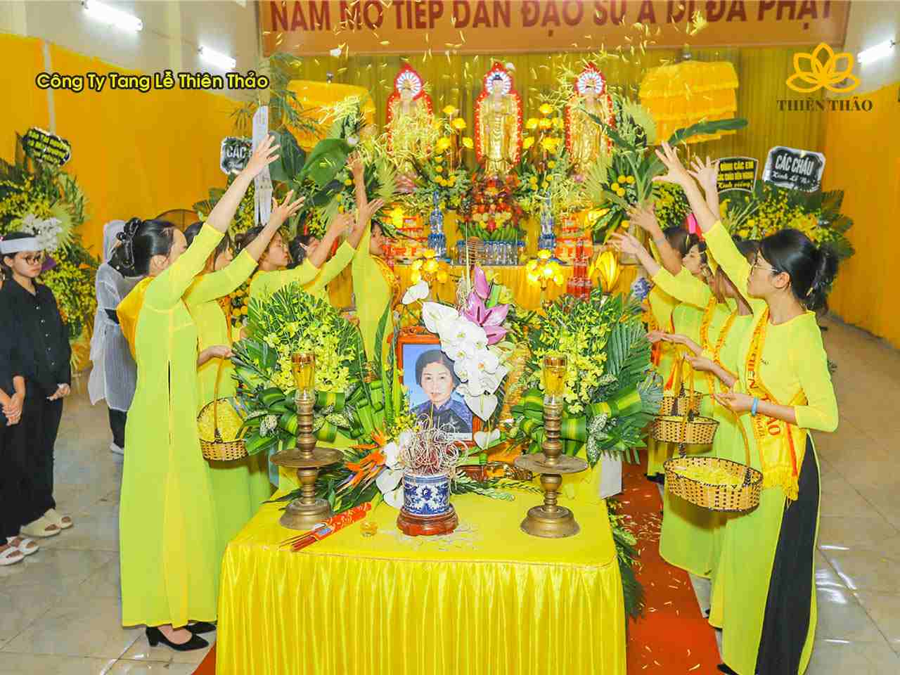 Dich-vu-lam-tang-le-Phat-giao